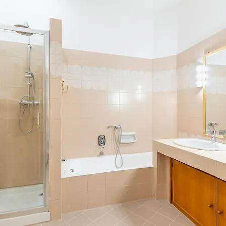 Maison Borghese Apartment Rome